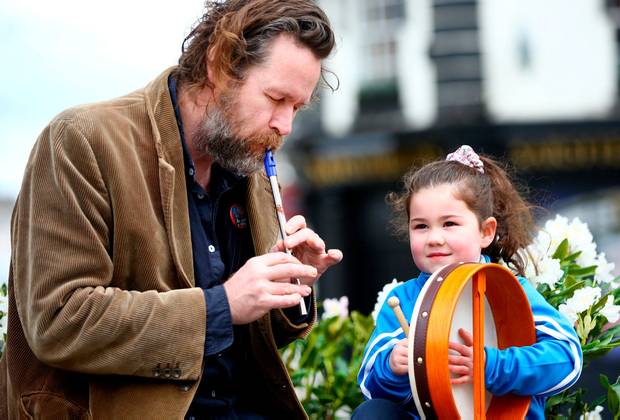 El infiltrado, capítulo 1: Un día en el Fleadh